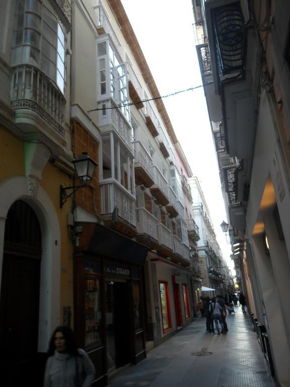 Sagasta Apartments Cadiz Exterior photo